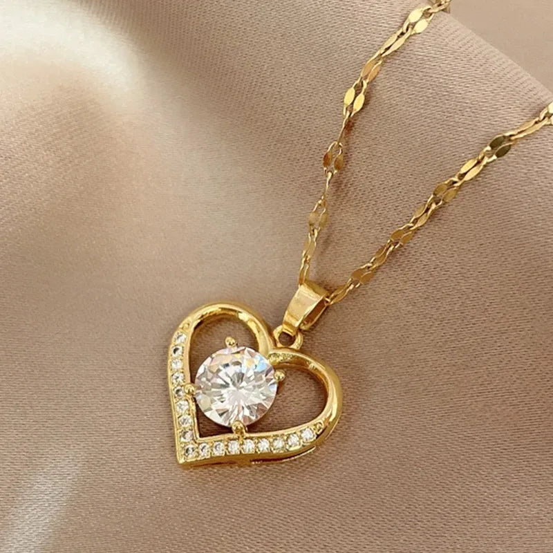 Chérie Necklace
