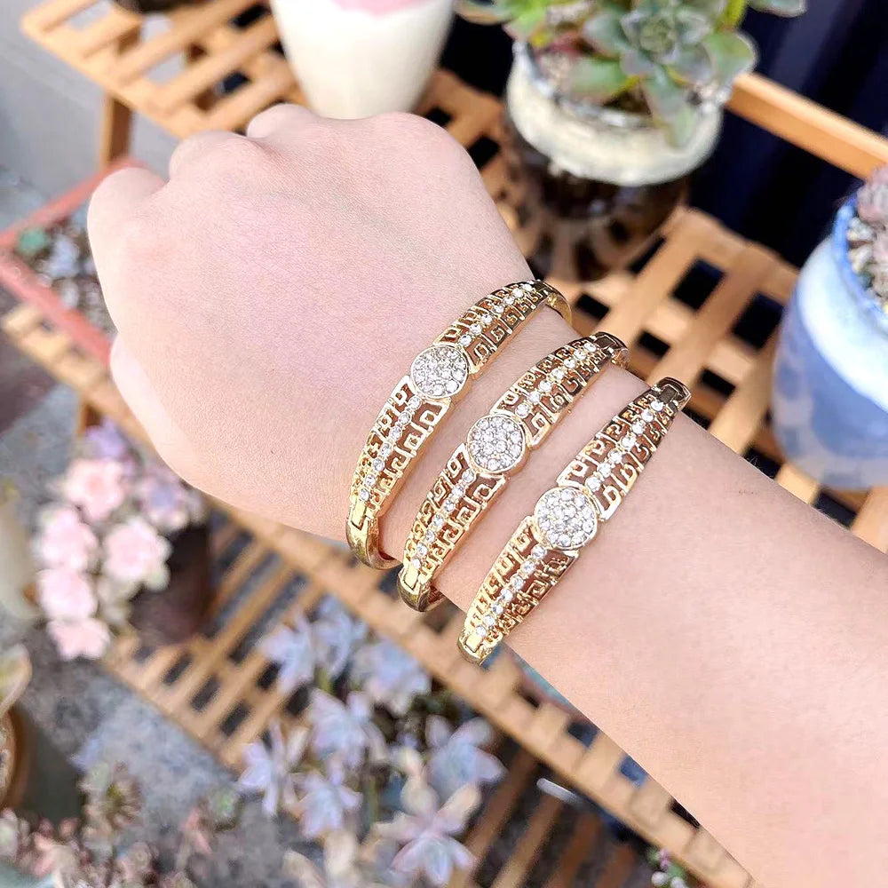 Gold Sunspicems Bracelet