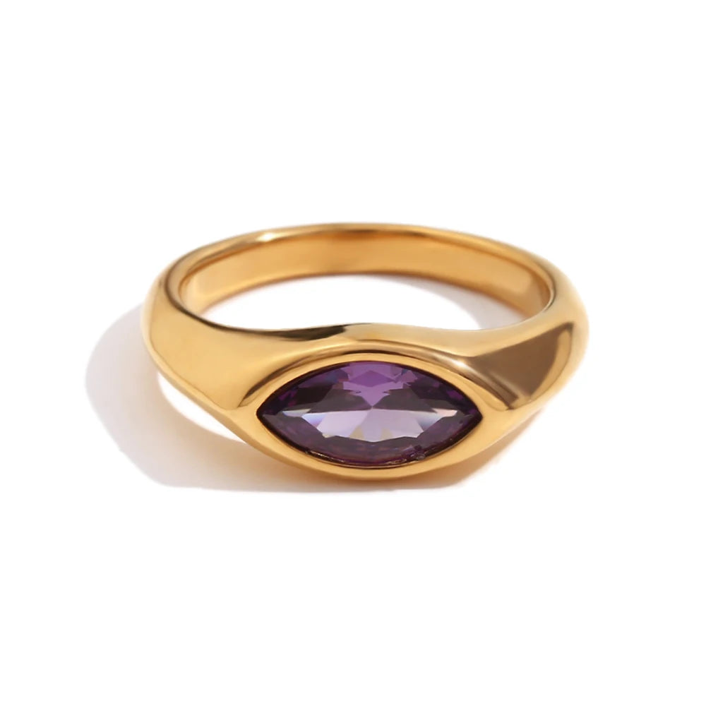 Belle Horse  Ring