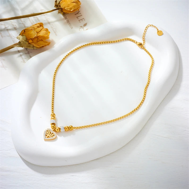 Rose Dorée Necklace